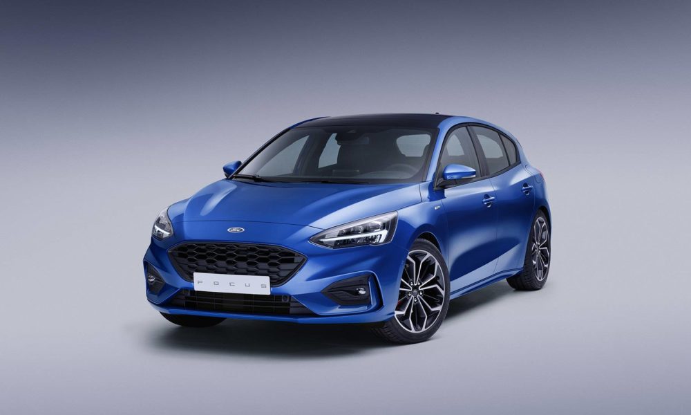 2019-4th-generation-Ford-Focus-ST-Line_2