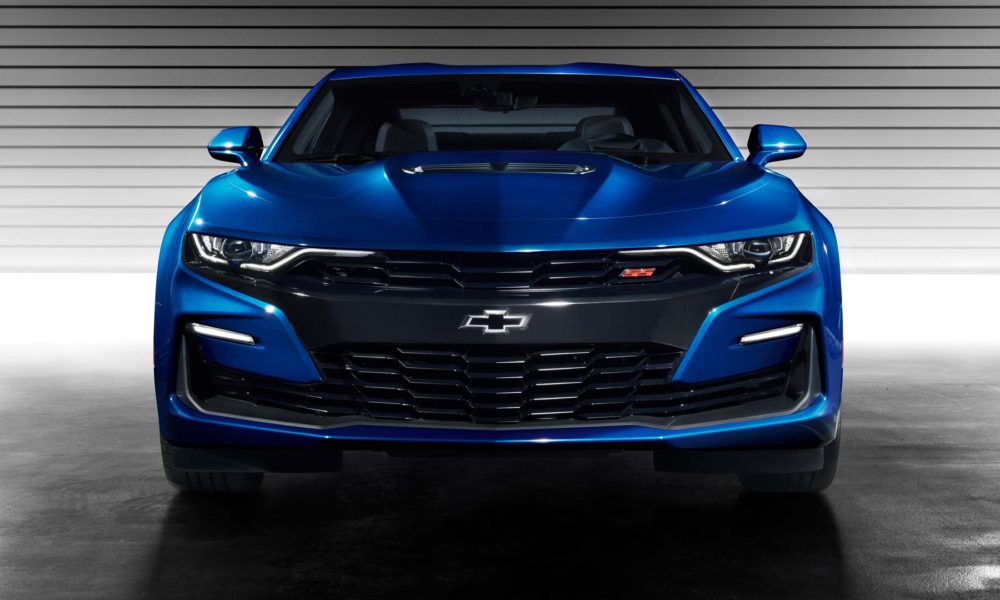 2019-Chevrolet-Camaro-SS_2