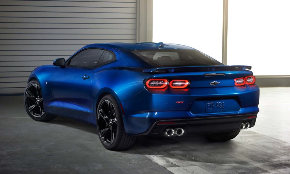2019-Chevrolet-Camaro-SS_4