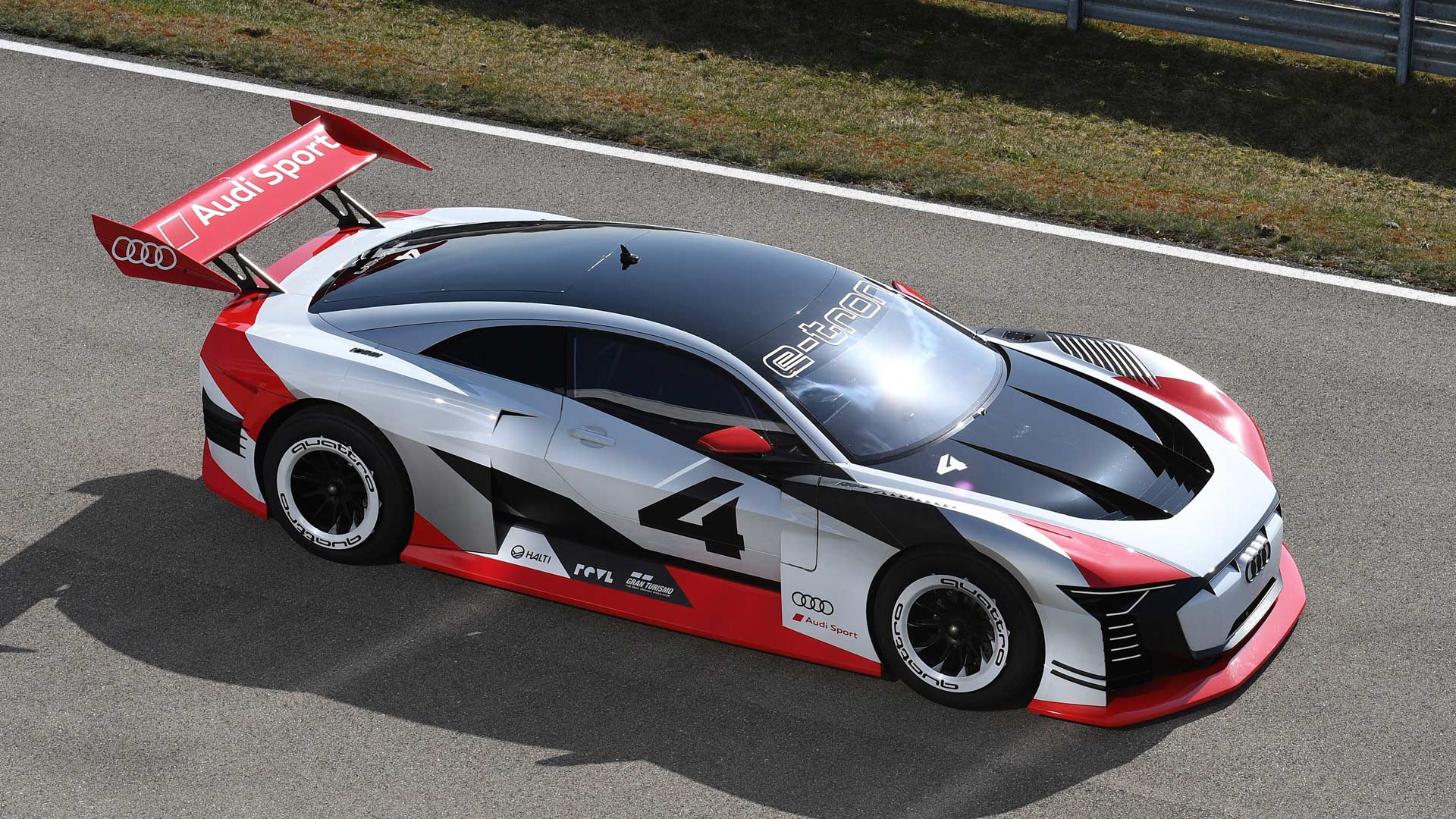 Audi-e-tron-Vision-Gran-Turismo_5