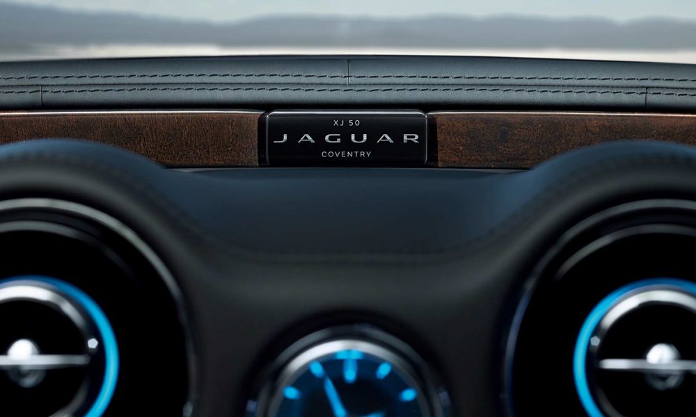 Jaguar-XJ50-interior_2