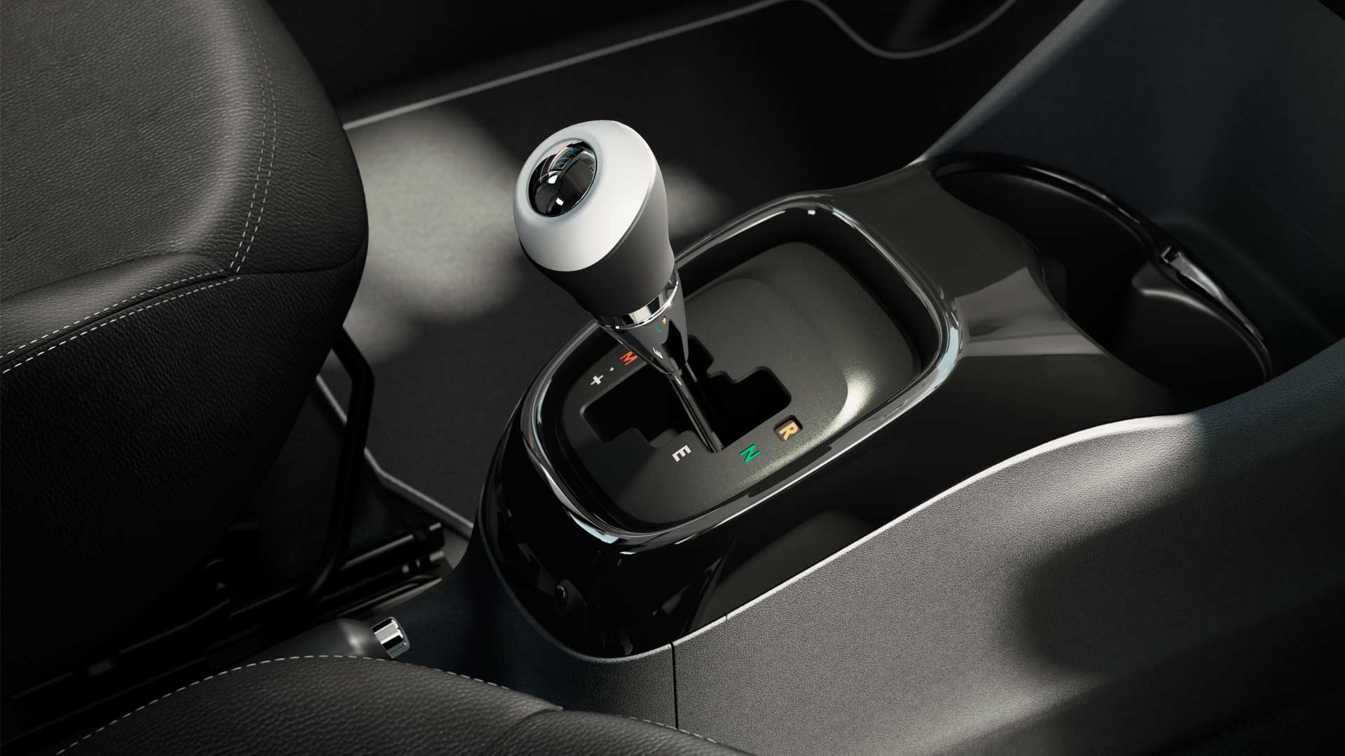 2018-Peugeot-108-interior_4