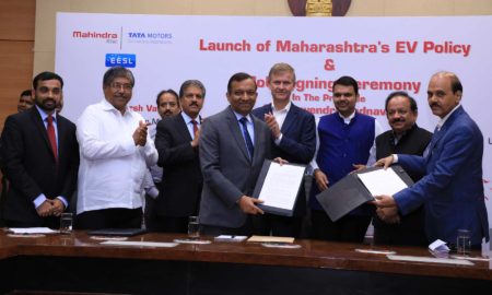 Mahindra-signs-MoUs-with-Government-of-Maharashtra-for-EVs