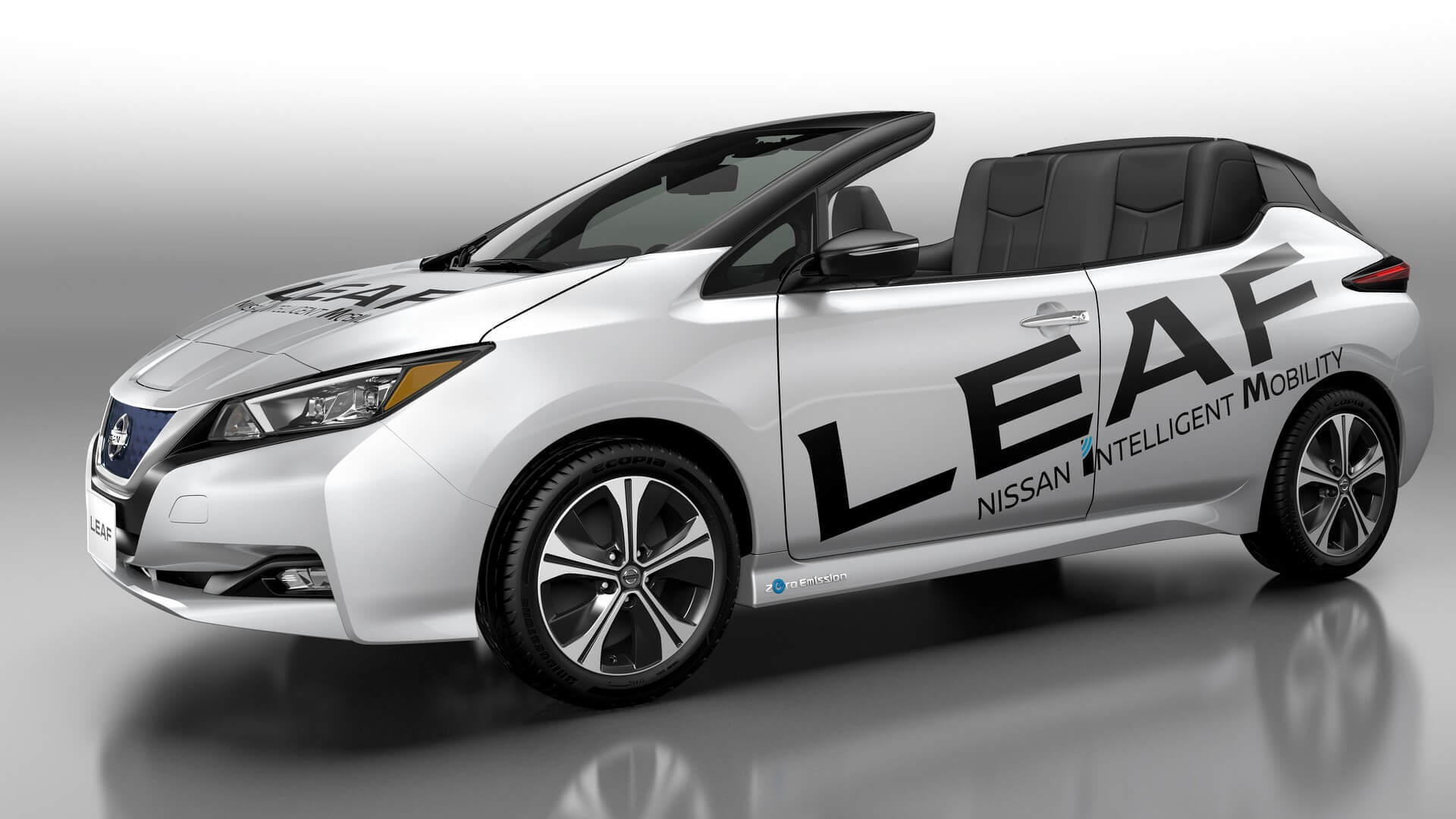 Nissan-Leaf-Open-air