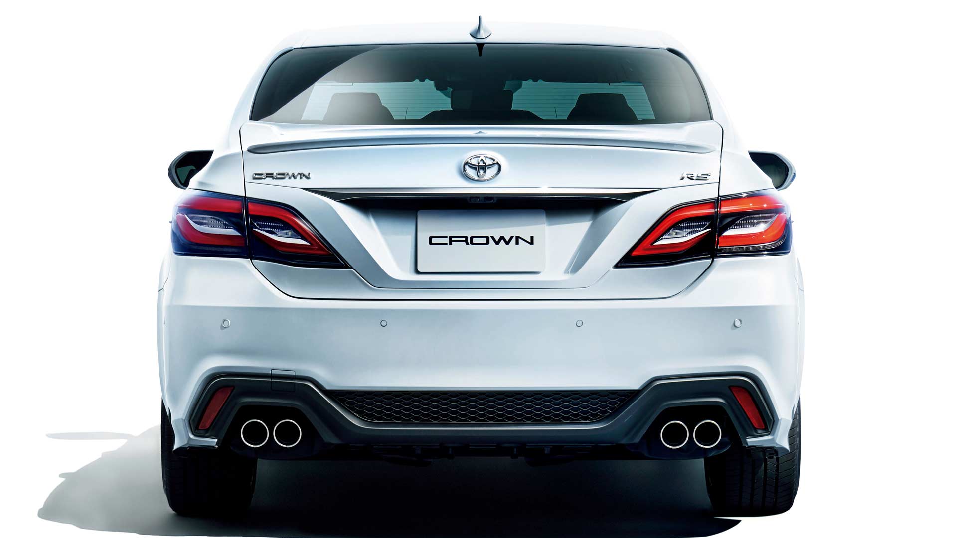 15th-generation-2018-Toyota-Crown-RS_4