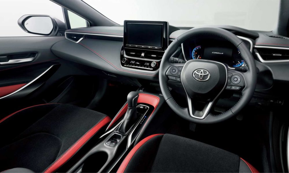 2018-Corolla-Sport-hatchback-interior