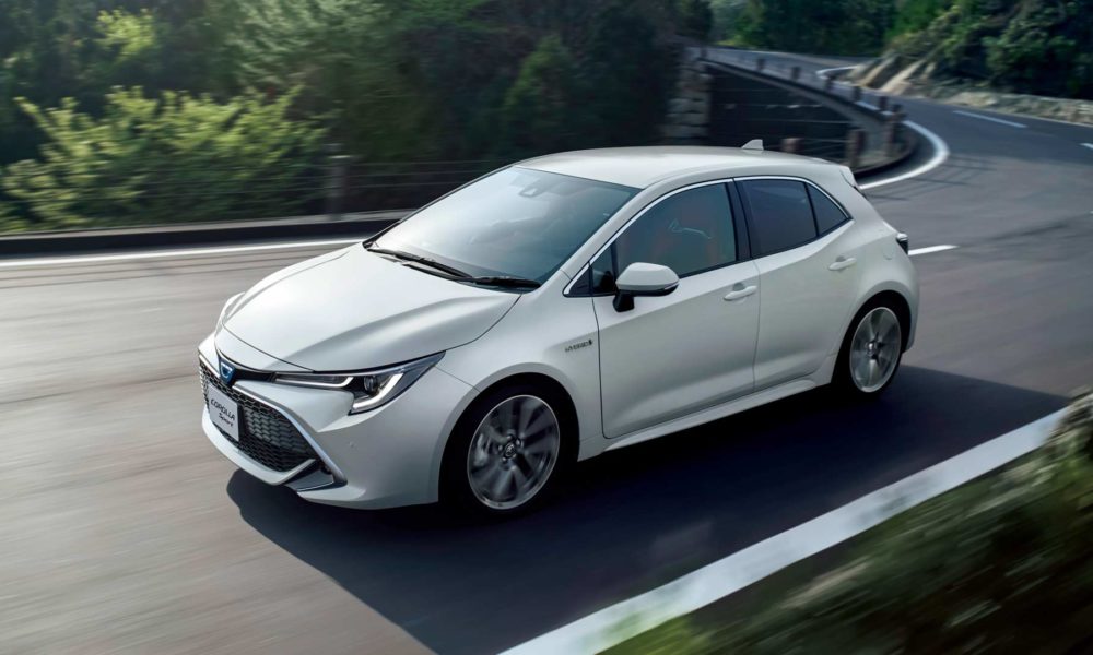 2018-Corolla-Sport-hatchback_4