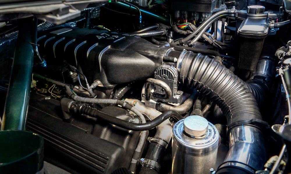 2018-Aston-Martin-V8-Cygnet-4.7-V8-engine