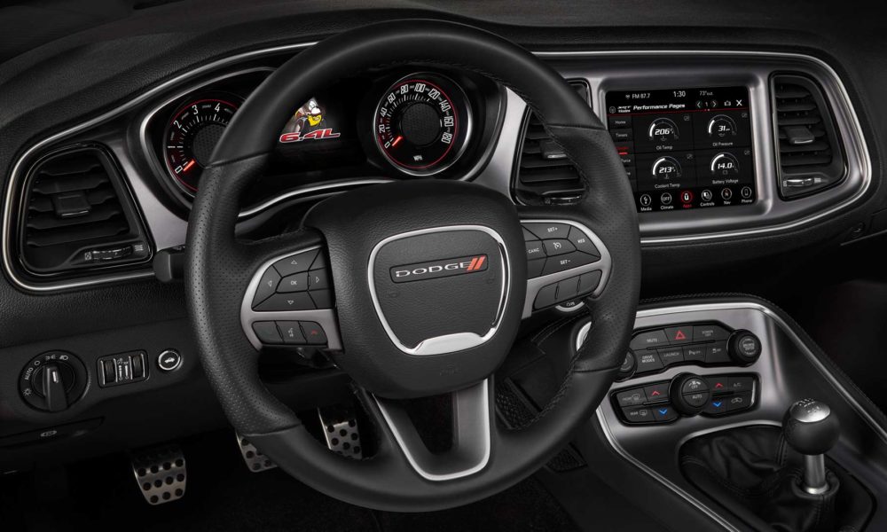 2019 Dodge Challenger RT Scat Pack Widebody interior_2