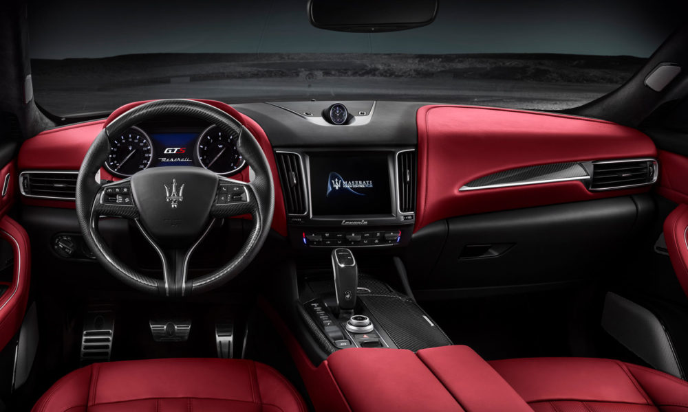 2019-Maserati-Levante-GTS-interior