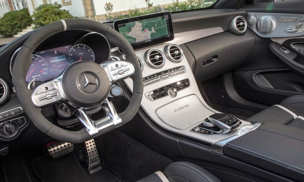 2019-Mercedes-AMG-C-63-S-Cabriolet-interior