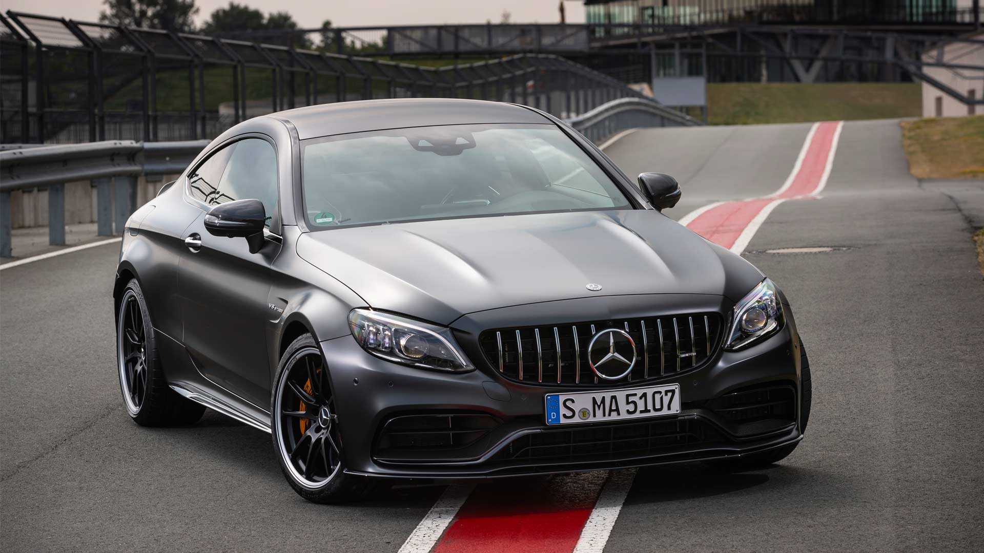 2019-Mercedes-AMG-C-63-S-Coupe