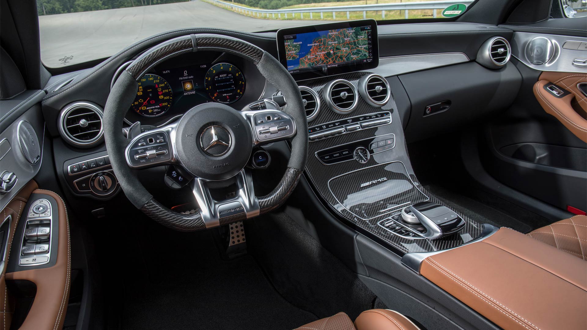 2019-Mercedes-AMG-C-63-S-Estate-interior designo iridium silver magno nappa leather saddle brownblack