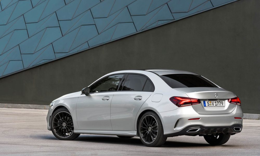 2019-Mercedes-Benz-A-Class-Sedan_4