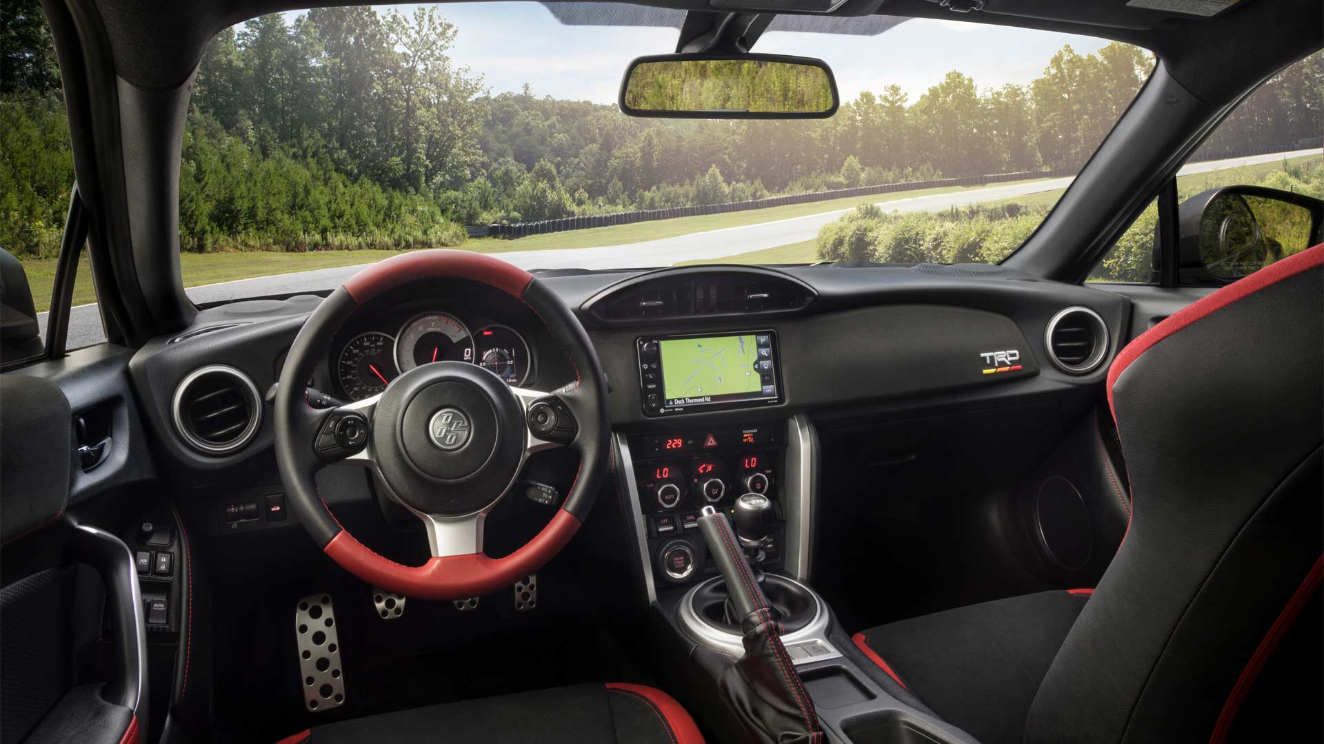 2019-Toyota-86-TRD-Special-Edition-interior_4