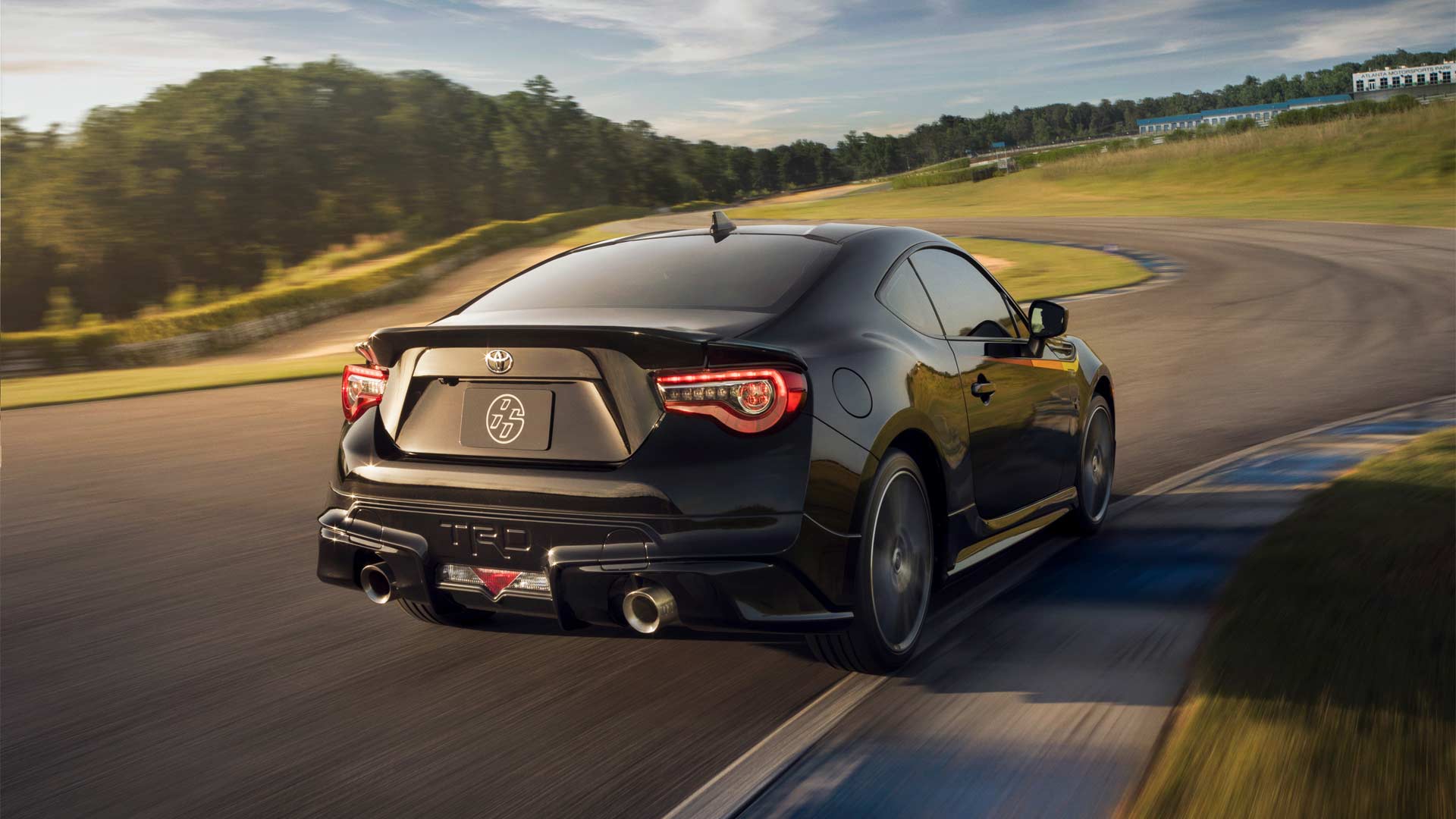 2019-Toyota-86-TRD-Special-Edition_2