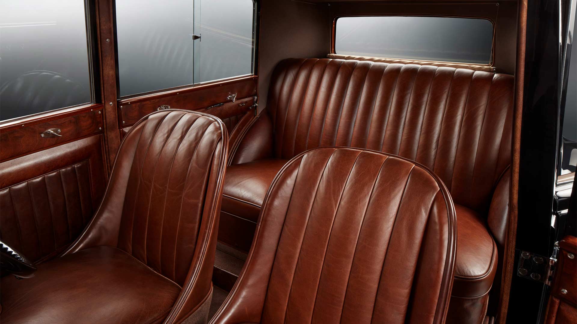 Bentley-8-Litre-interior_2