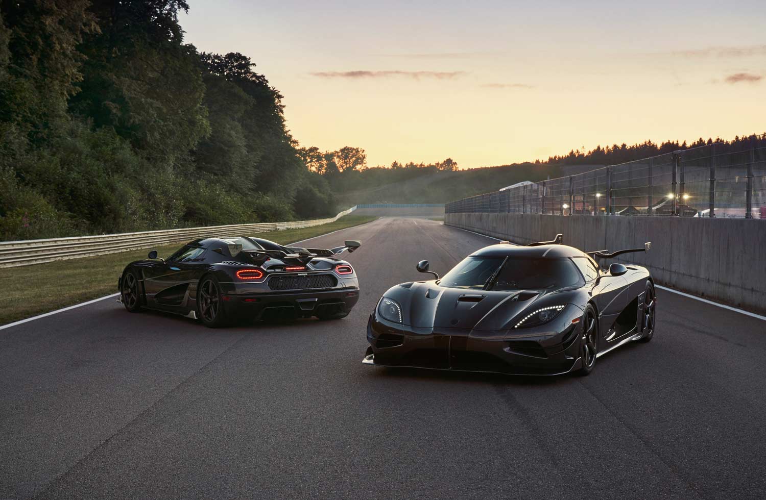 Koenigsegg Agera Final Edition Thor and Vader