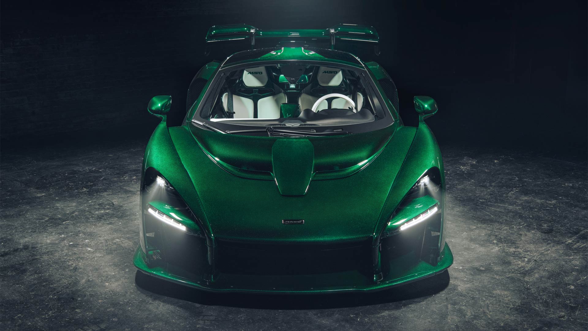 McLaren-Senna-Emerald-Green-or-Fux-Green