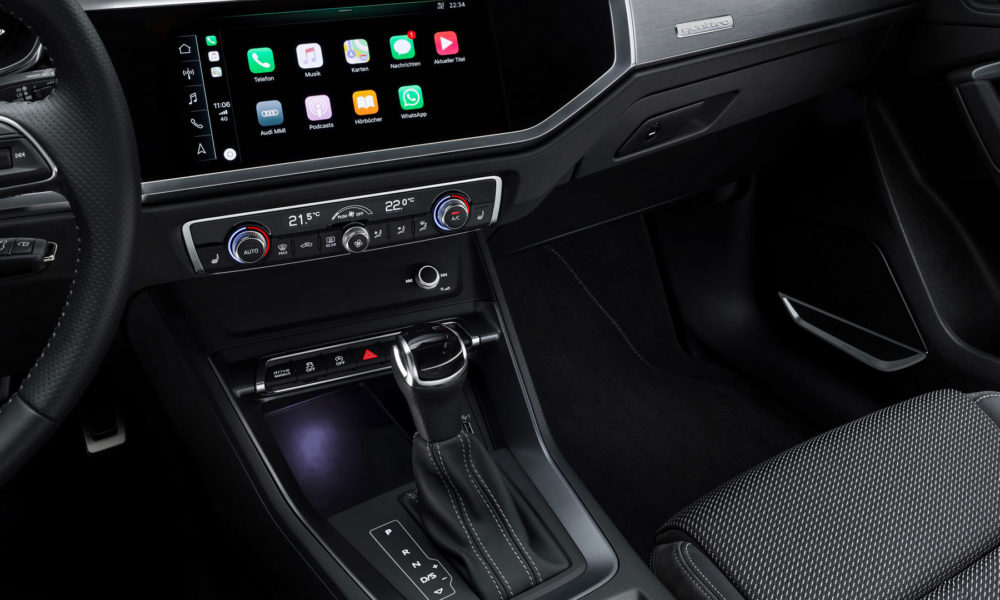 Second-Generation-2019-Audi-Q3-interior_2