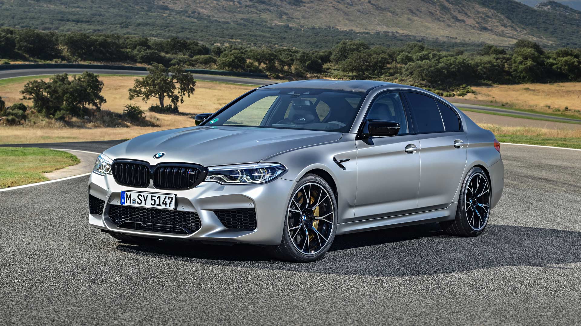 2018-BMW-M5-Competition_3