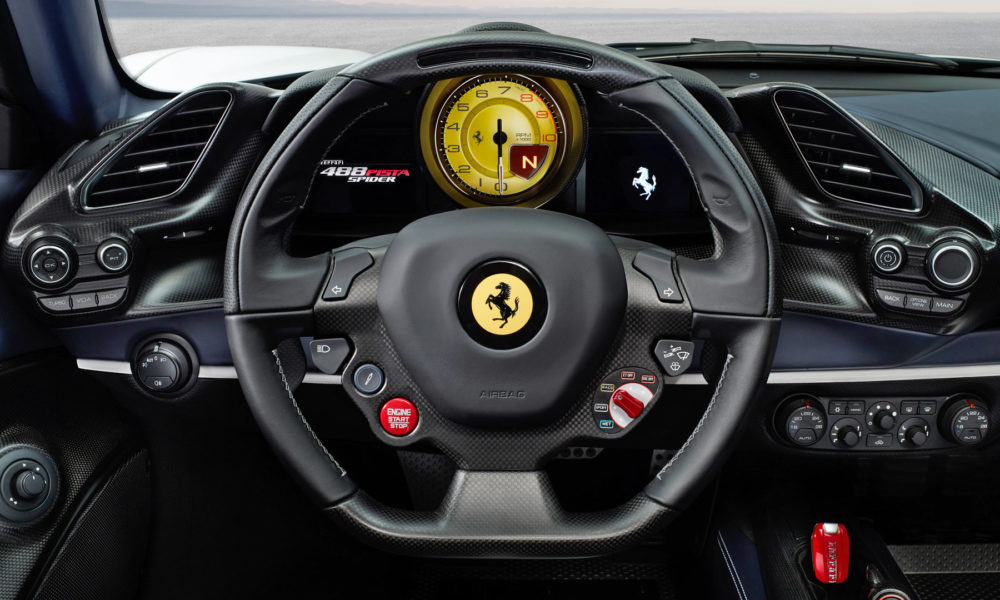 Ferrari-488-Pista-Spider-interior