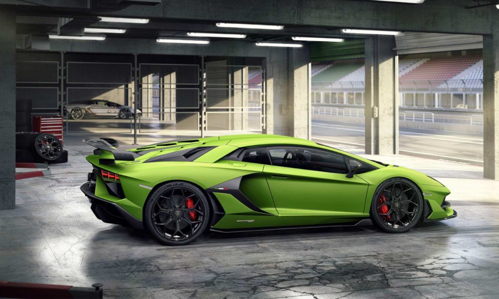 Lamborghini Aventador SVJ