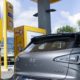 2019-Hyundai-Nexo-fuel-cell-SUV-Hydrogen-refuelling