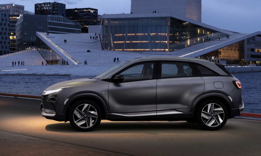 2019-Hyundai-Nexo-fuel-cell-SUV_5
