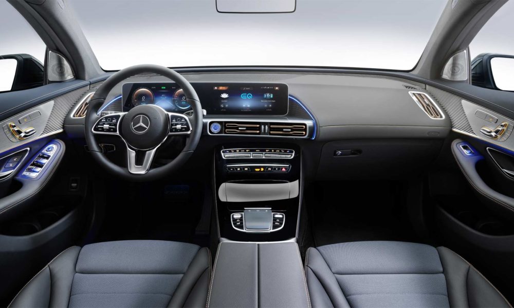 Mercedes-Benz-EQC-Interior_3
