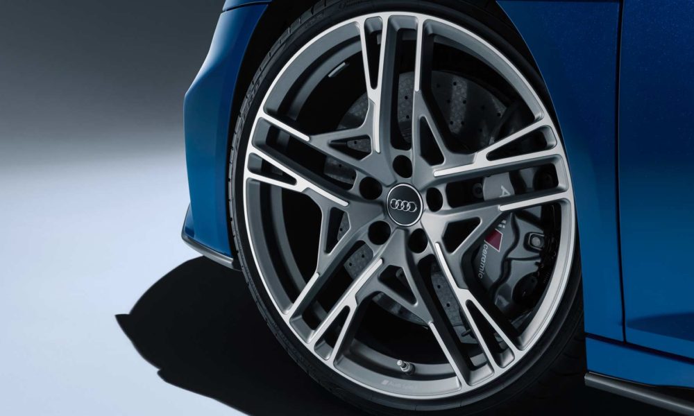 2019-Audi-R8-wheels