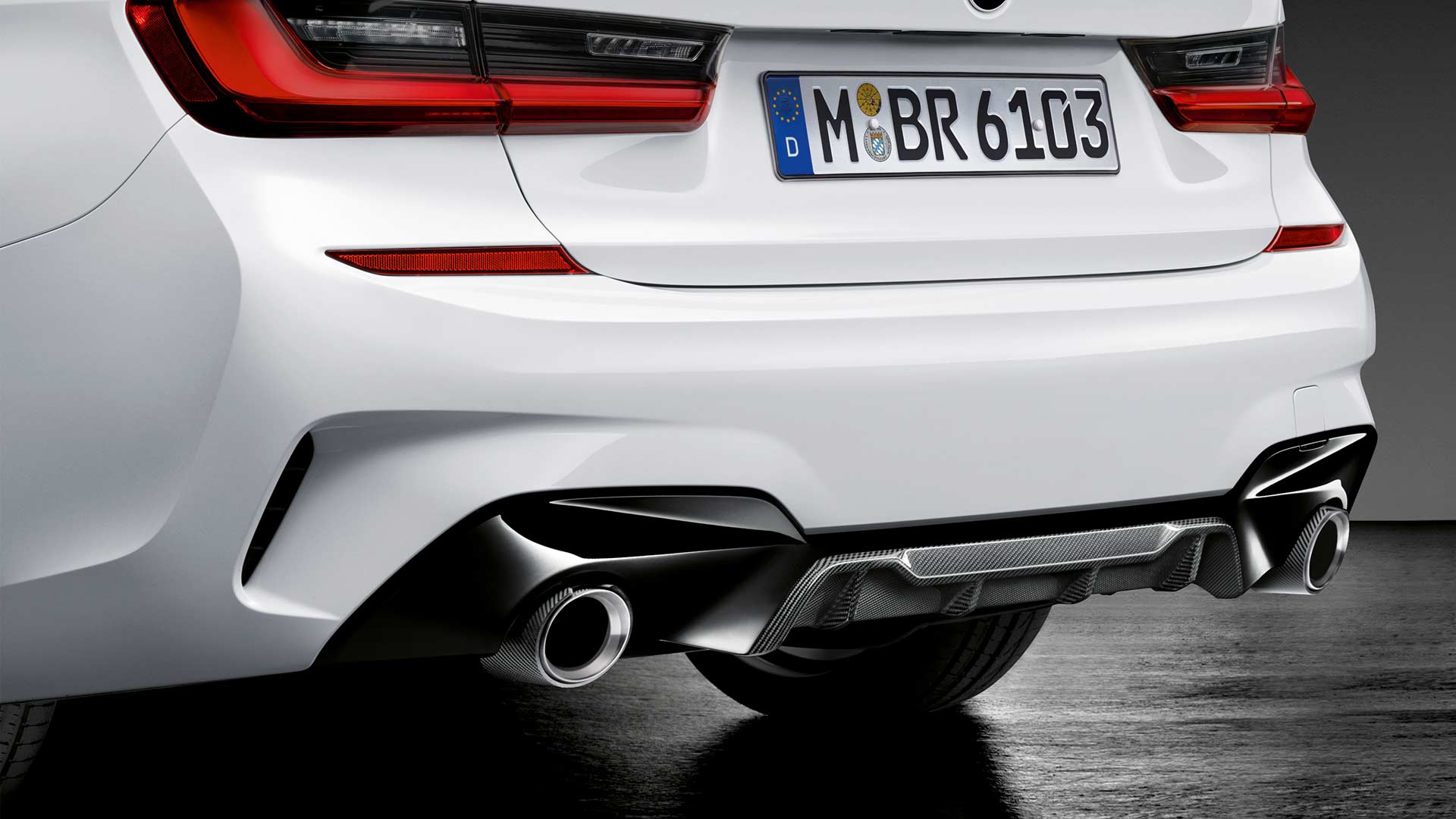 2019-BMW-3-Series-M-Performance-Parts_6
