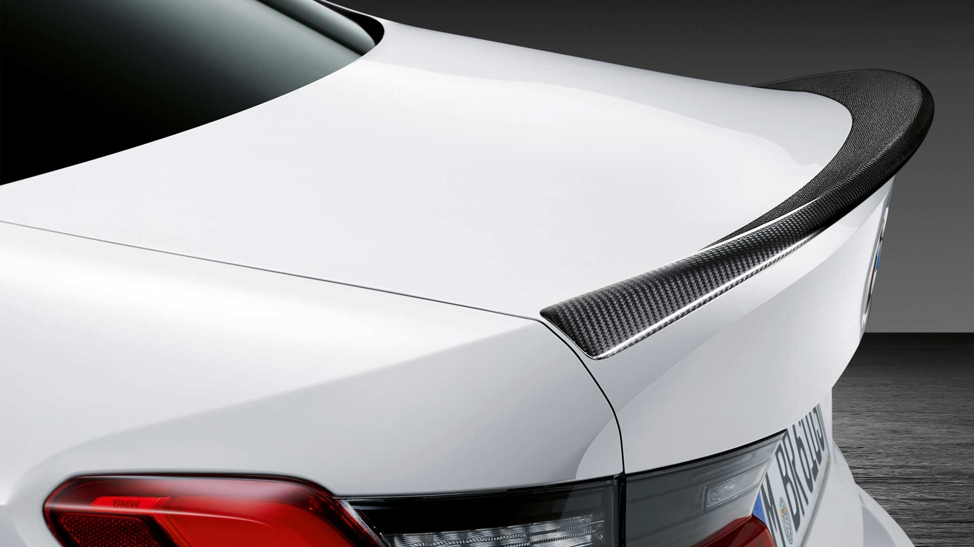 2019-BMW-3-Series-M-Performance-Parts_7