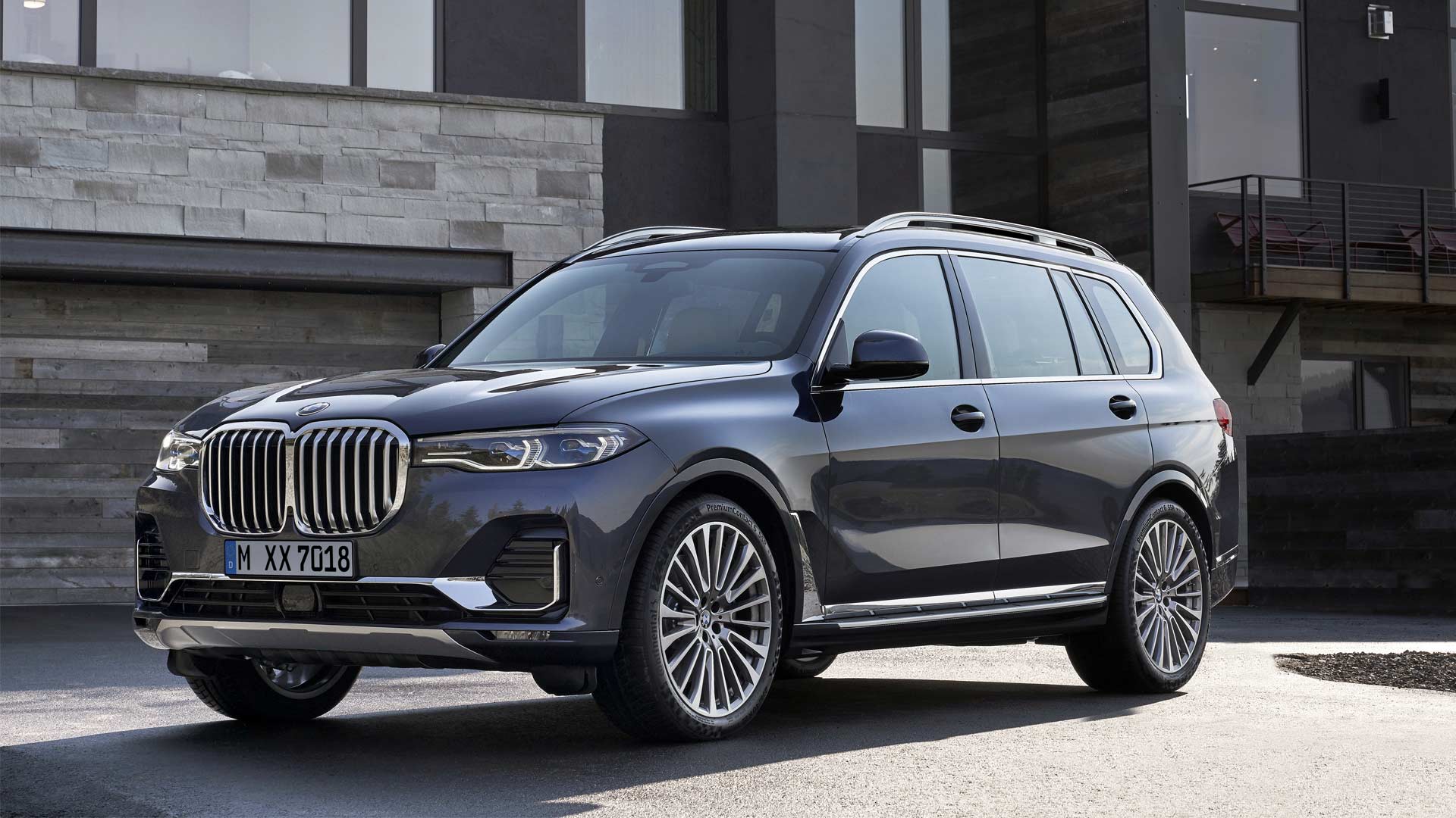 2019-BMW-X7_4