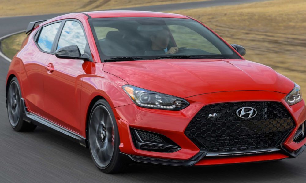 2019-Hyundai-Veloster-N_3