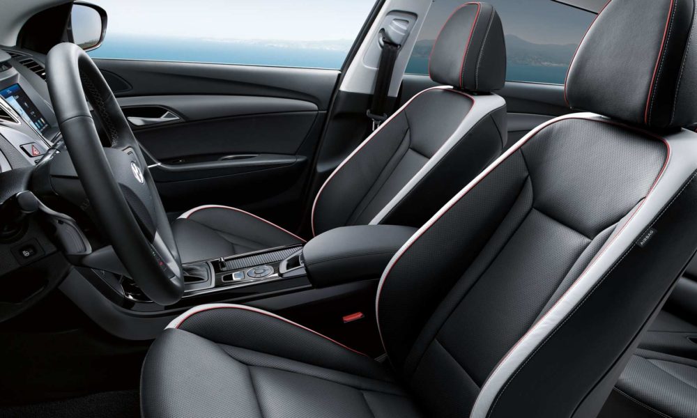 2019-Hyundai-i40-facelift-Interior_2