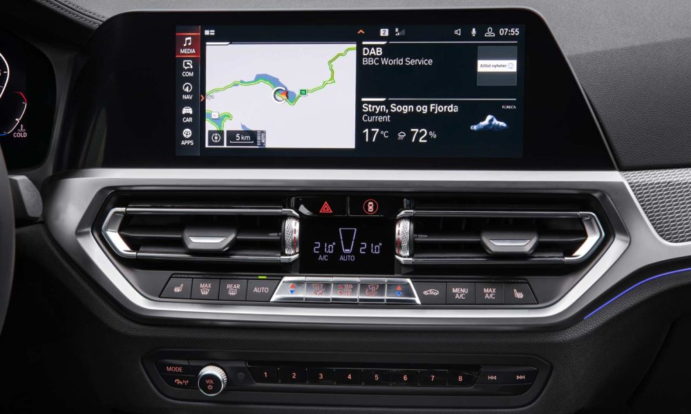 7th-generation-2019-BMW-3-Series-M-Sport-Interior_2