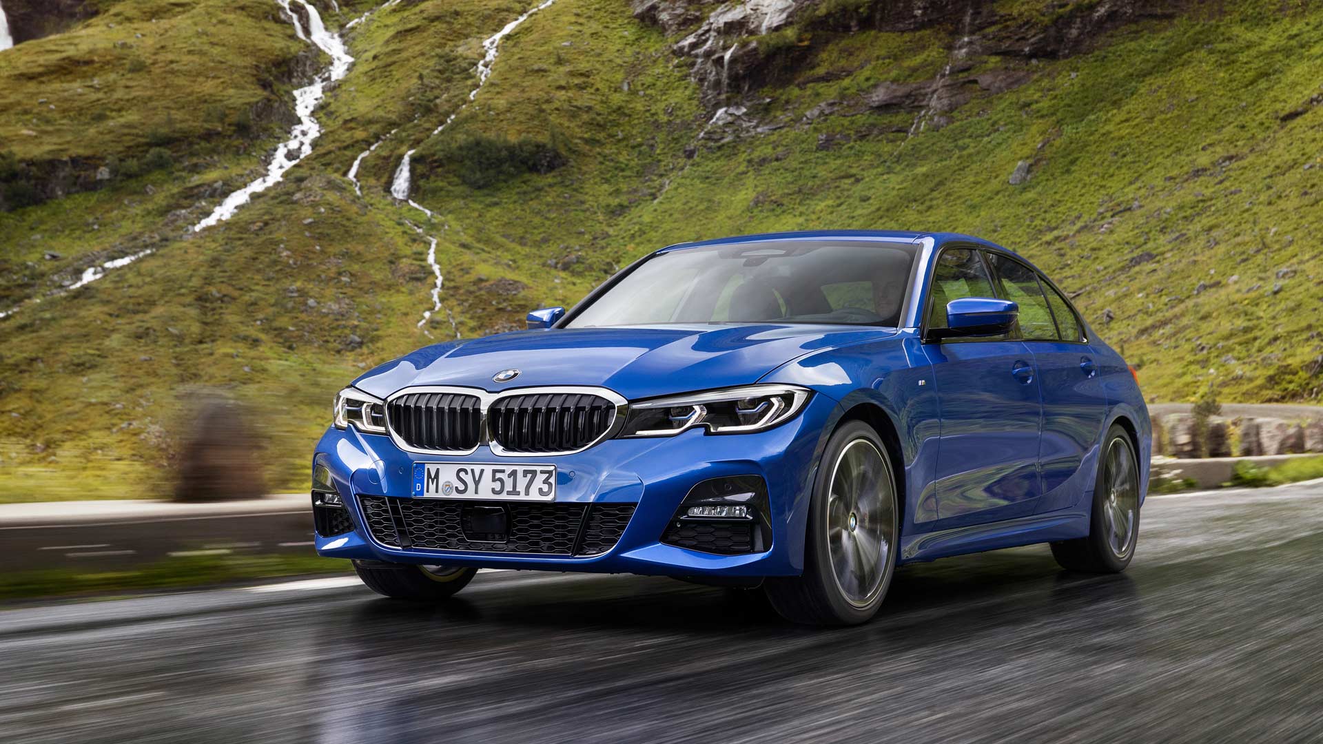7th-generation-2019-BMW-3-Series-M-Sport_4