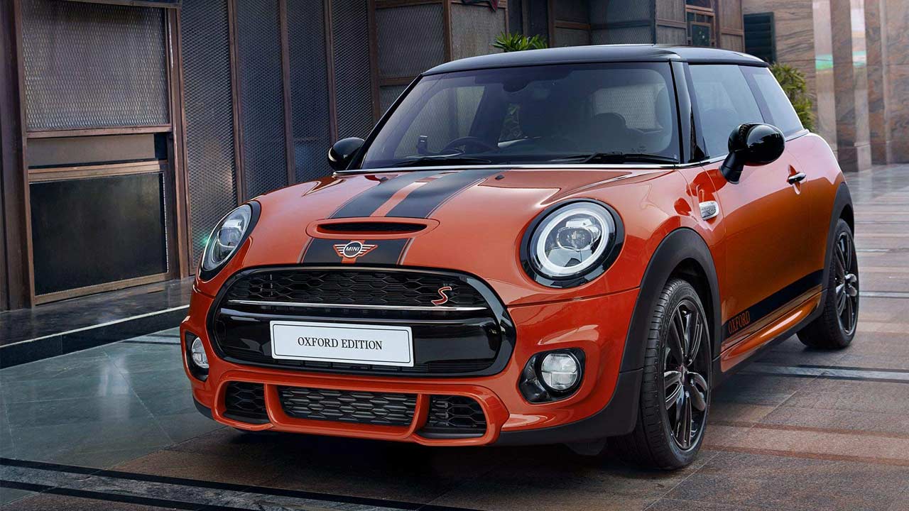 Mini-Oxford-Edition-Solaris-Orange-with-Jet-Black-Roof