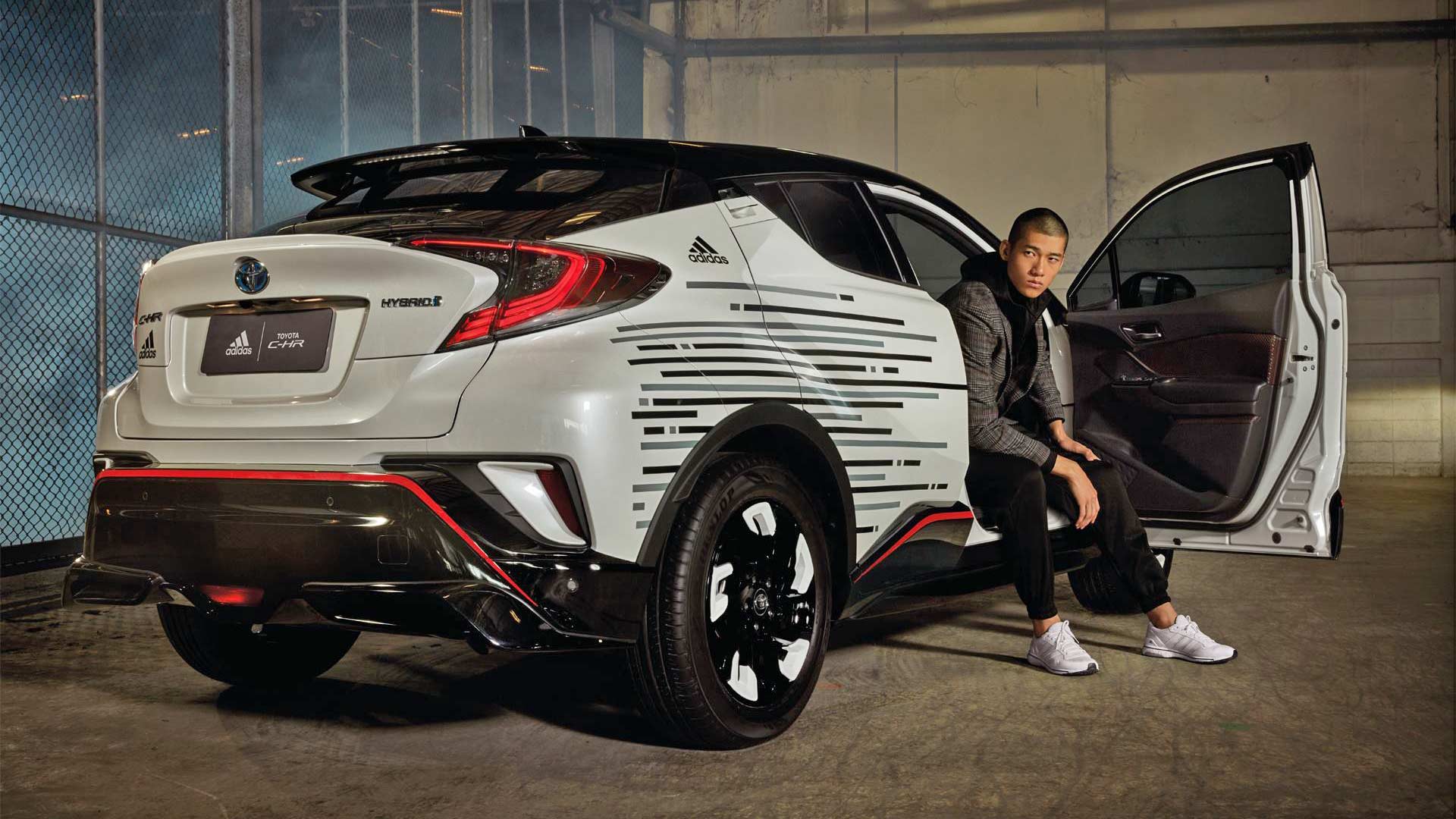 Toyota-CH-R-Adidas_5