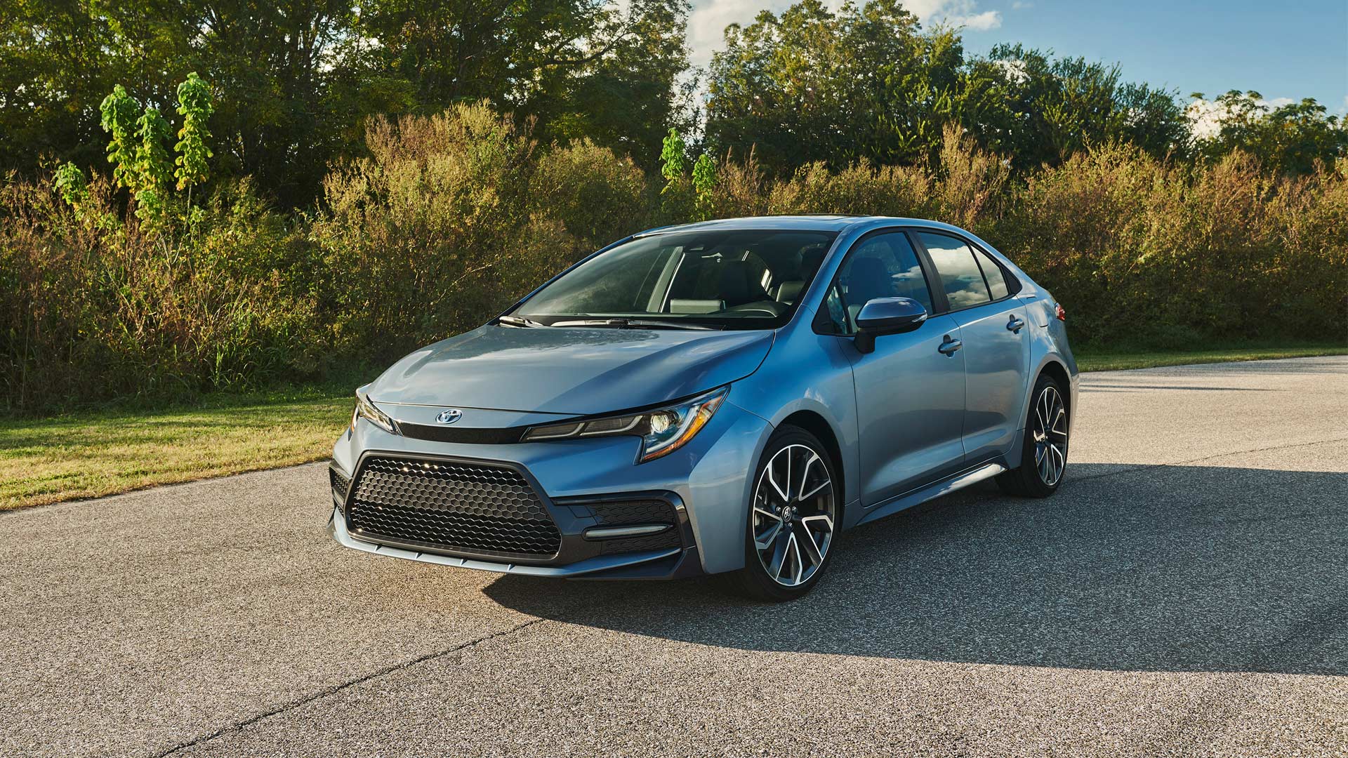 12th-generation-2019-Toyota-Corolla-Sedan-US