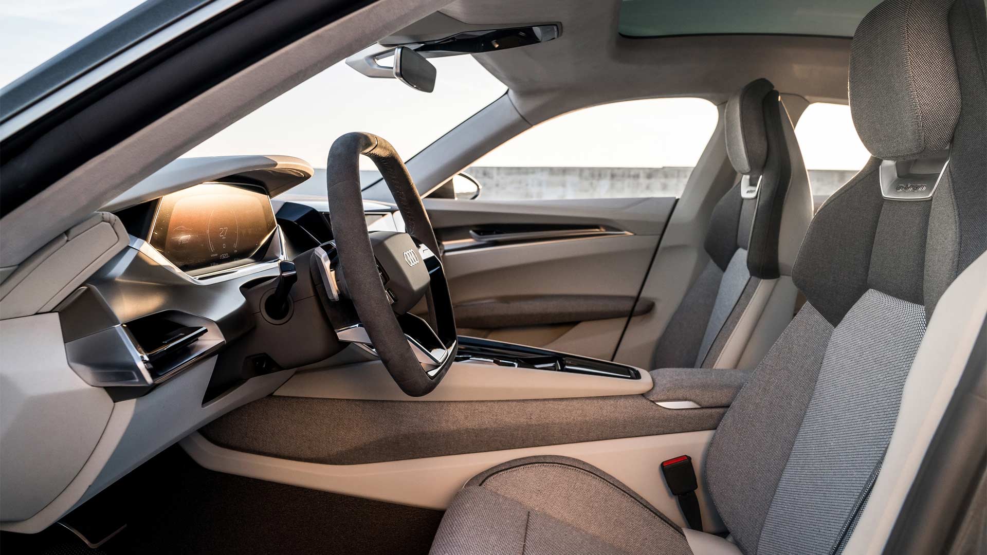 Audi-e-tron-GT-concept-Interior_2