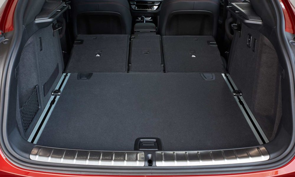 2018 BMW X4 (G02) M40d Interior Boot