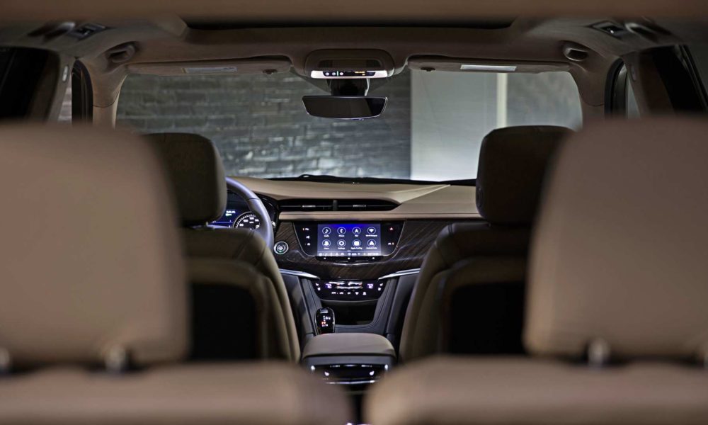 2020-Cadillac-XT6-Luxury-Interior