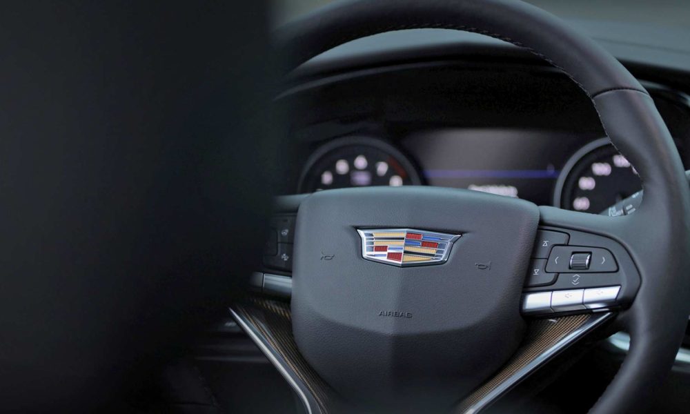 2020-Cadillac-XT6-Sport-Interior