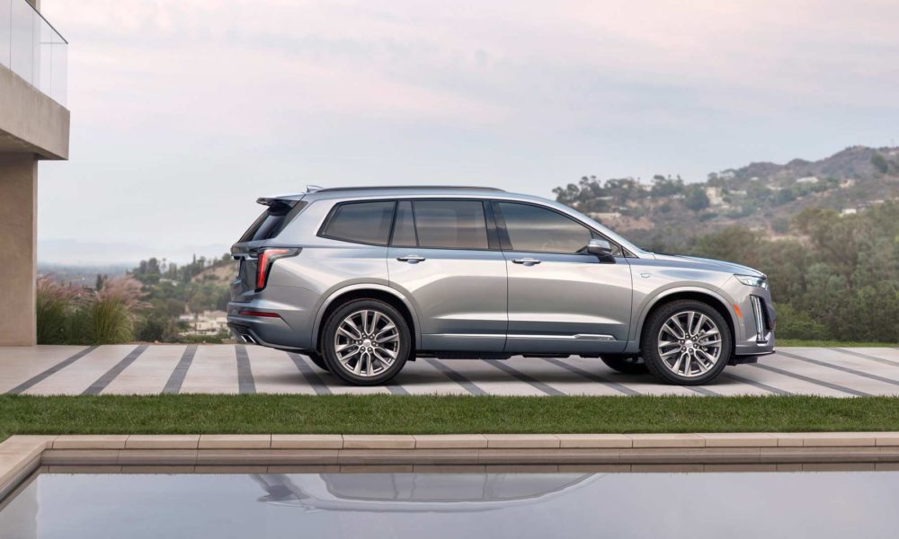 2020-Cadillac-XT6-Sport_3