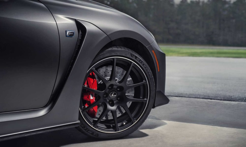 2020-Lexus-RC-F-Track-Edition_5