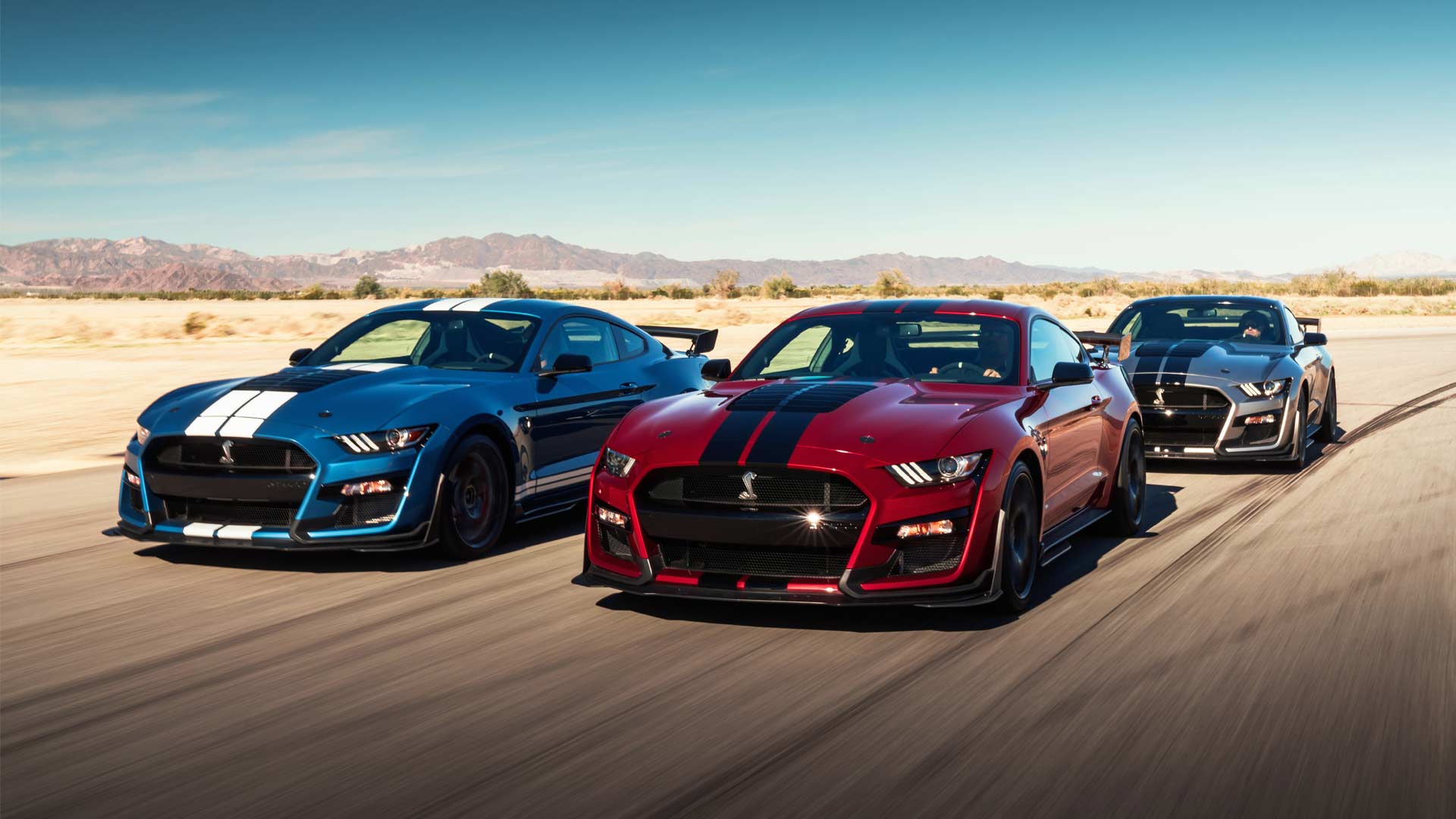 2020-Shelby-GT500-Carbon-Fiber-Track-Package_8