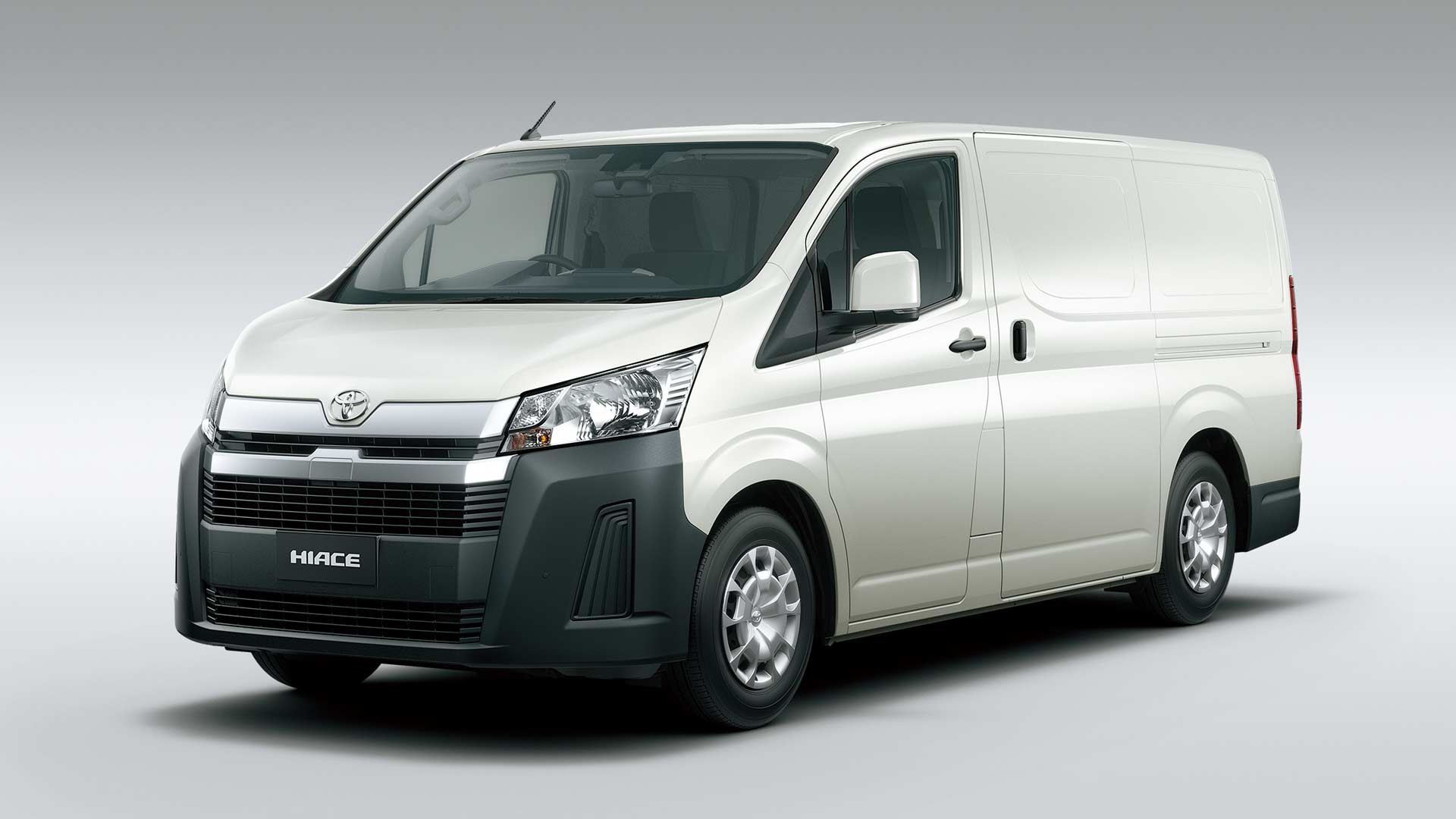 2019-6th-generation-Toyota-Hiace-cargo