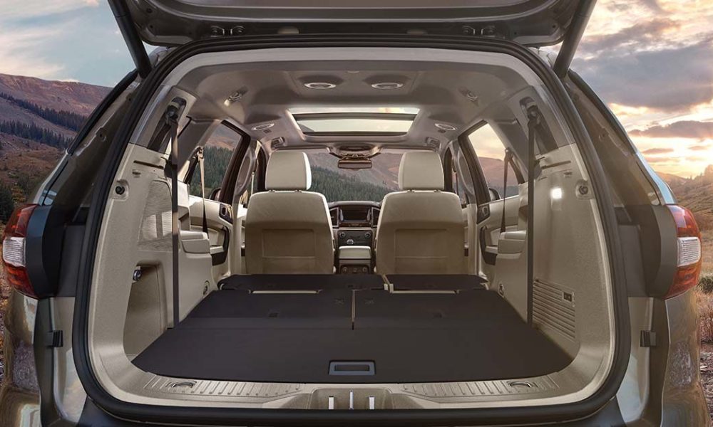 2019-Ford-Endeavor-facelift-Interior_5